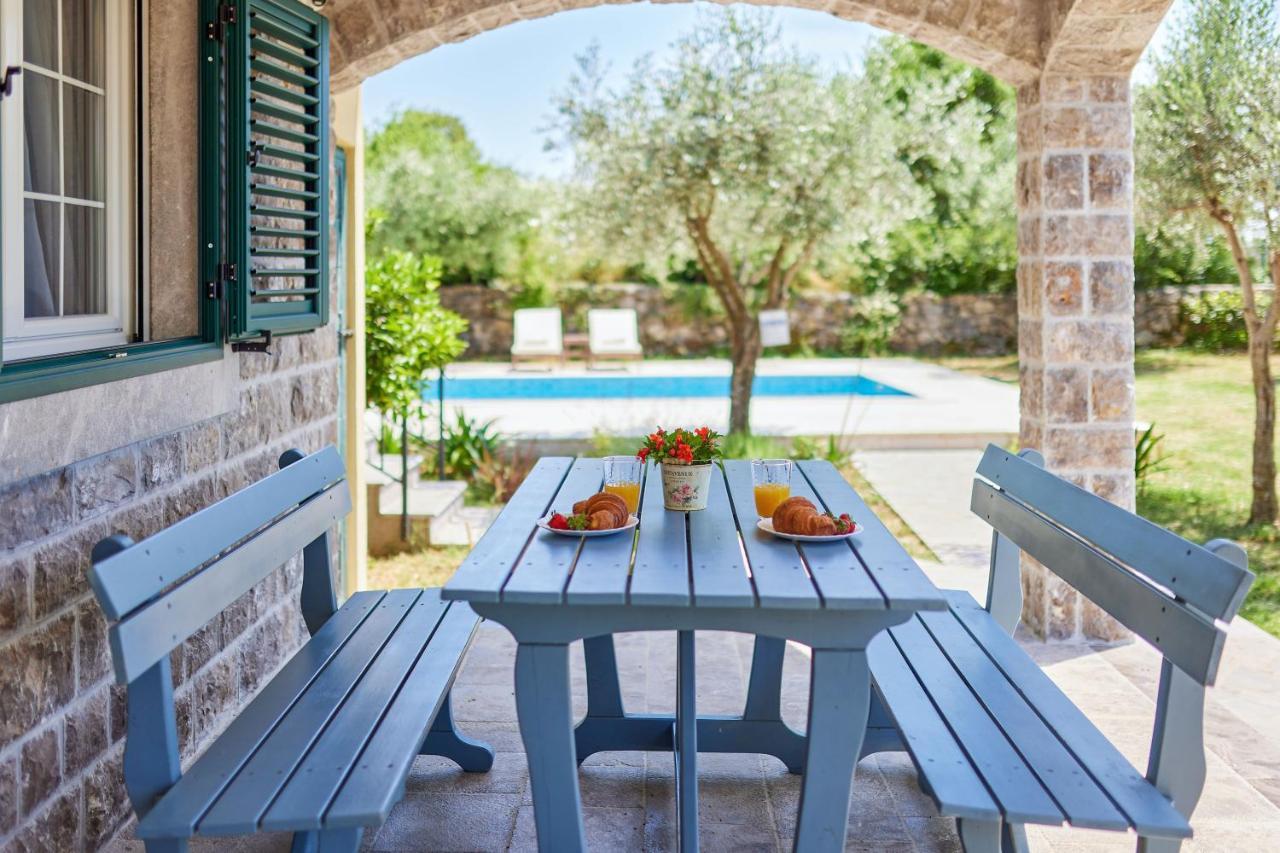 Villa Forest & Blue Котор Экстерьер фото